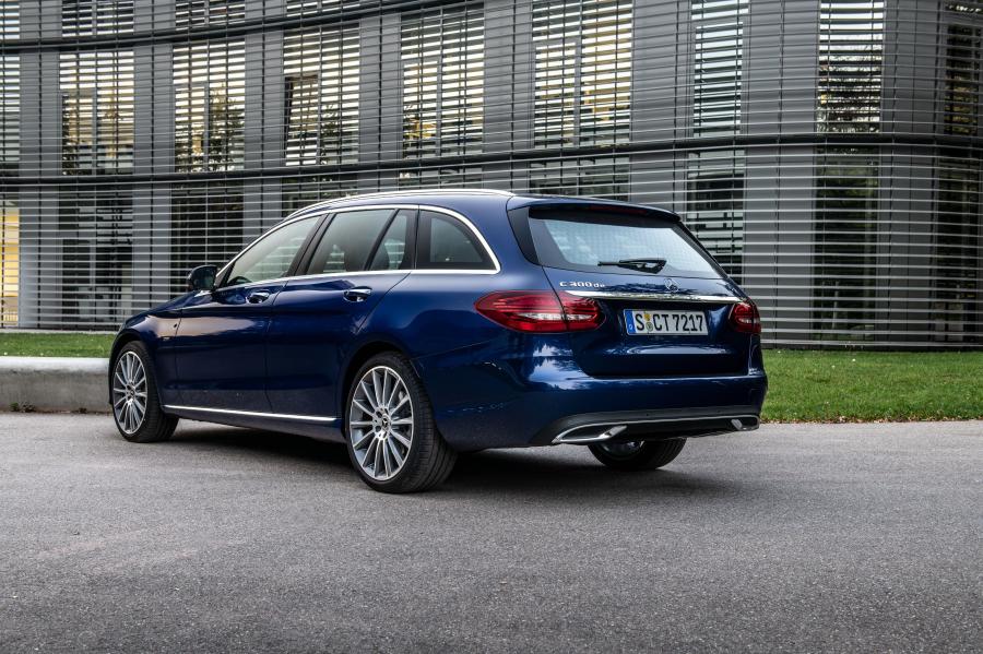  Mercedes-Benz C300 de Estate (S205) 2018 года  (WW) (фото 6 из 17)